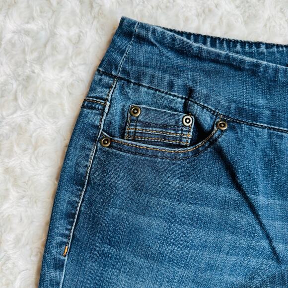 REKUCCI Womens Pull-on Bootcut Denim Cotton Jeans with real pockets Size 6 - Picture 7 of 16